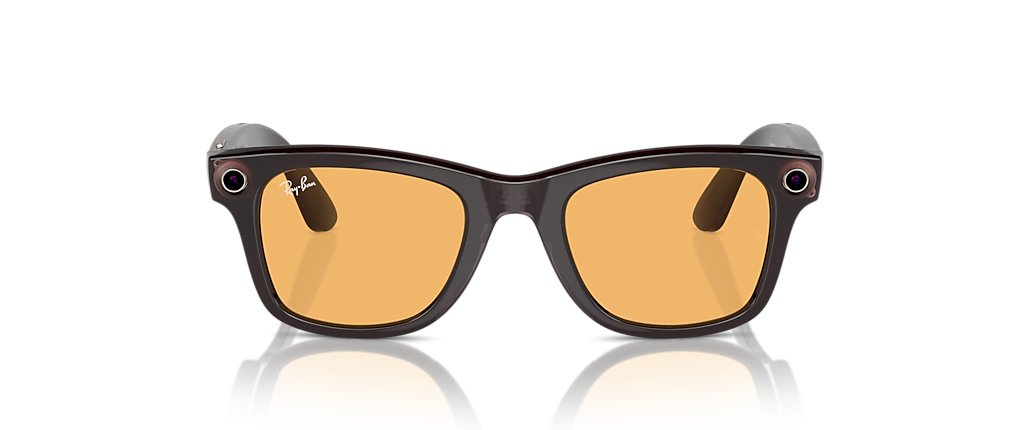 Oakley holbrook vs ray best sale ban wayfarer